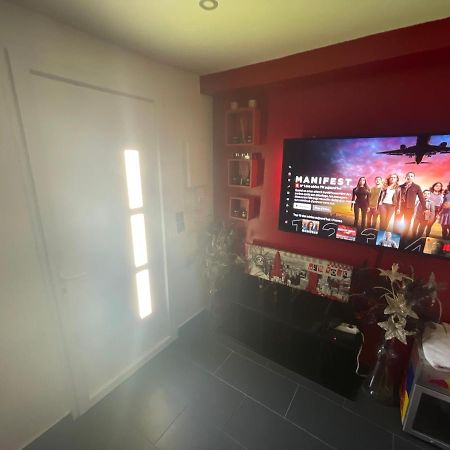 Zekri Appartement Livry-Gargan Buitenkant foto