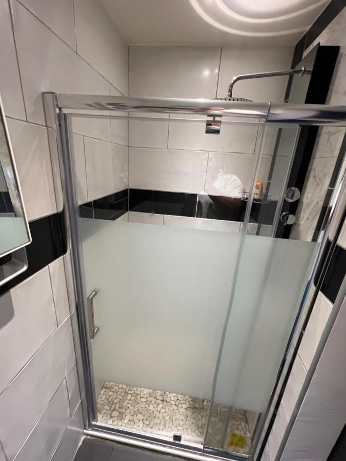 Zekri Appartement Livry-Gargan Buitenkant foto