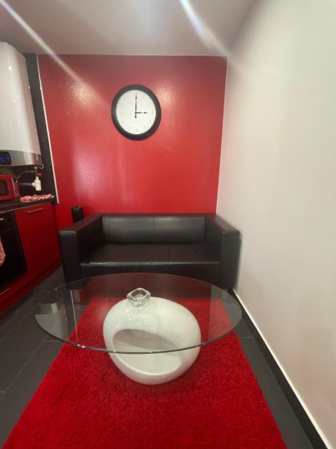 Zekri Appartement Livry-Gargan Buitenkant foto