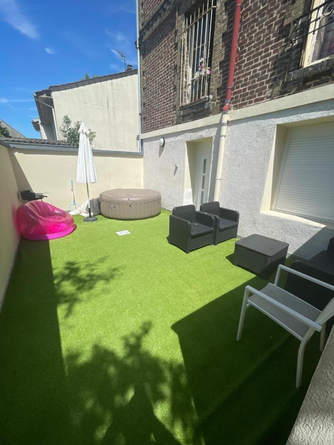 Zekri Appartement Livry-Gargan Buitenkant foto